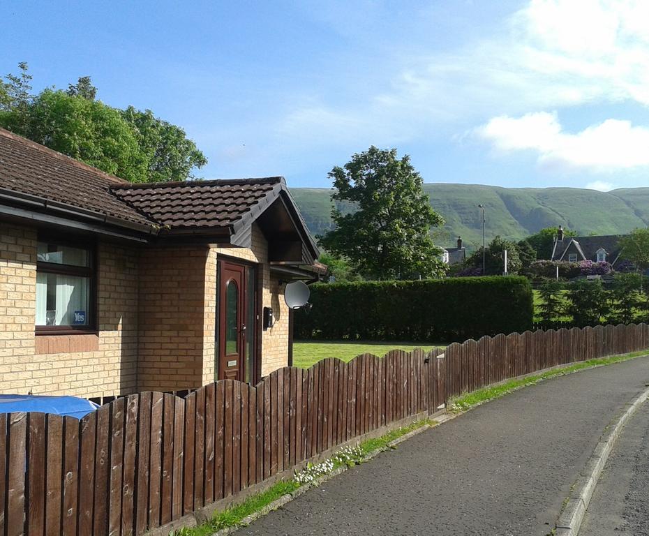 Dingieshowe Cottage Lennoxtown Buitenkant foto